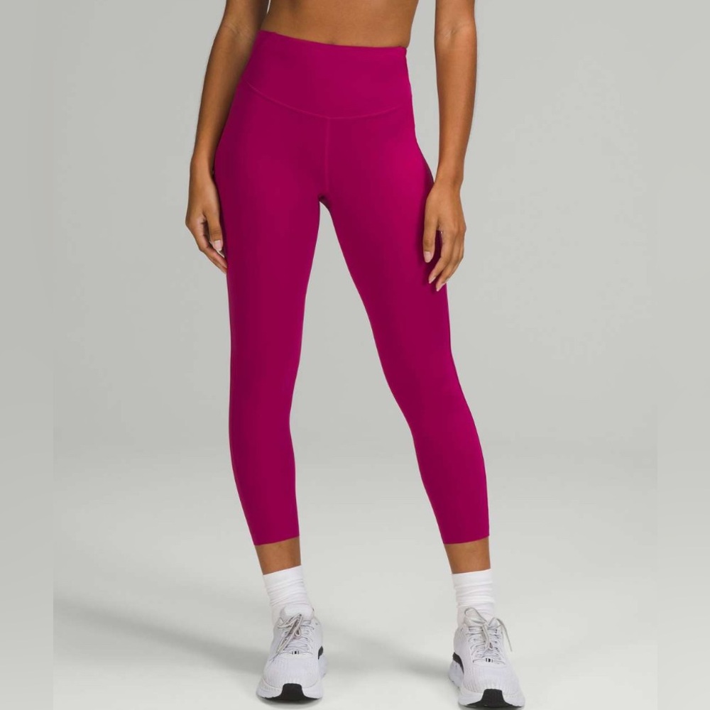 Lululemon Invigorate High-Rise Crop 23’ Magenta Purple with Pockets Size 14